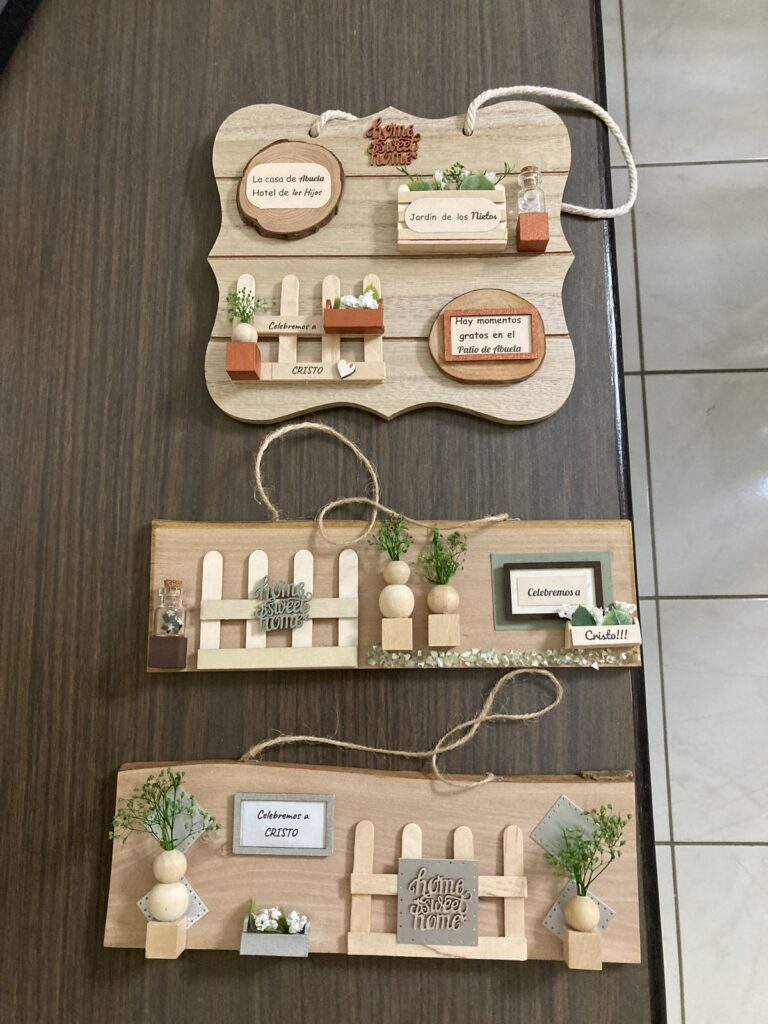 bảng gỗ decor